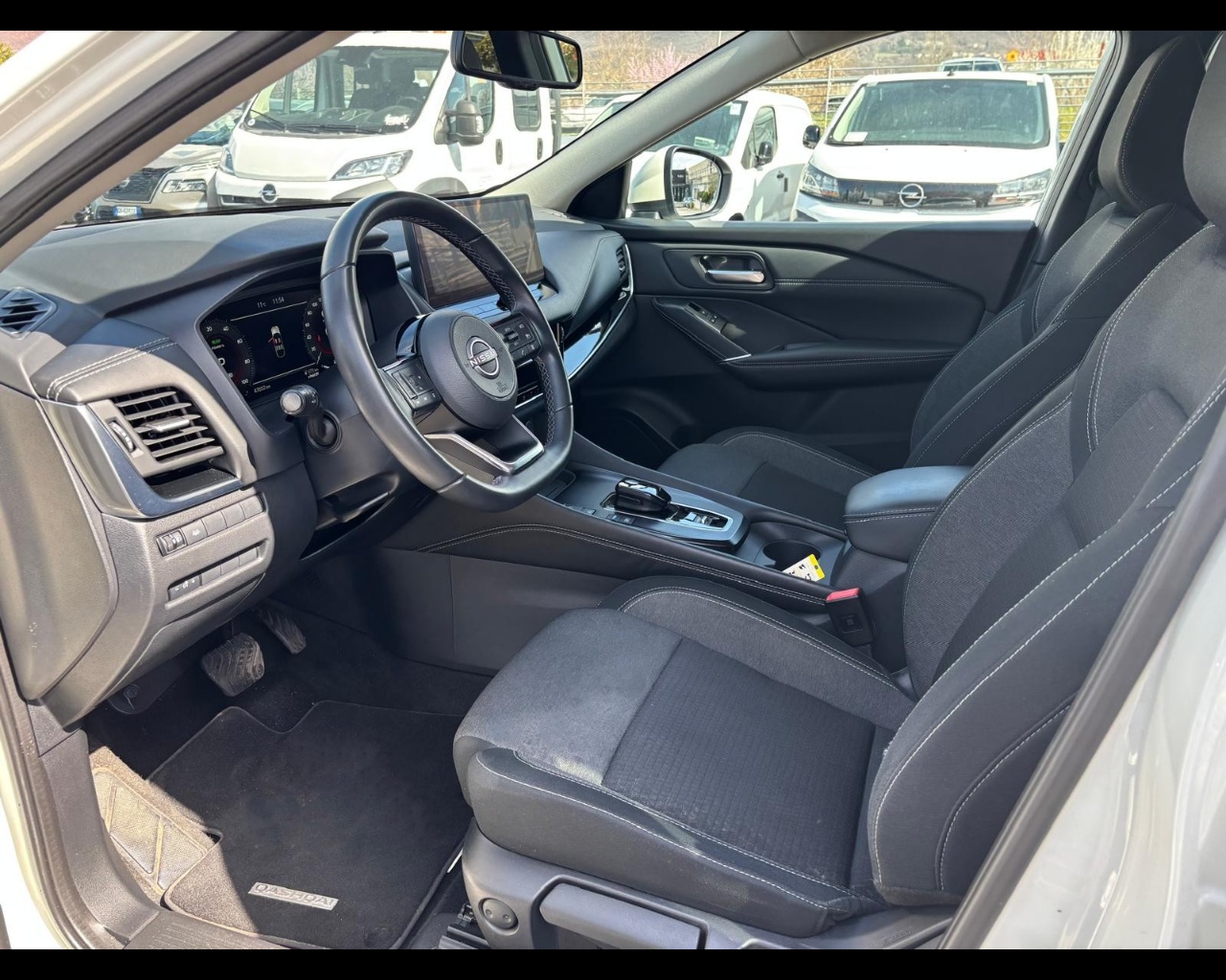 Foto NISSAN Qashqai 1.5 e-power N-Connecta 2wd