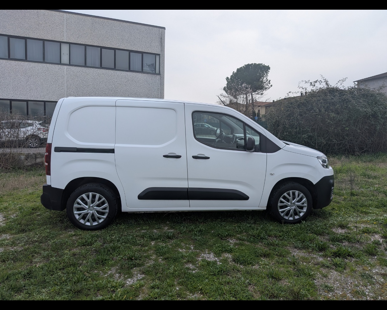 Foto CITROEN Berlingo van M 1.5 bluehdi 100cv Driver 2p.ti