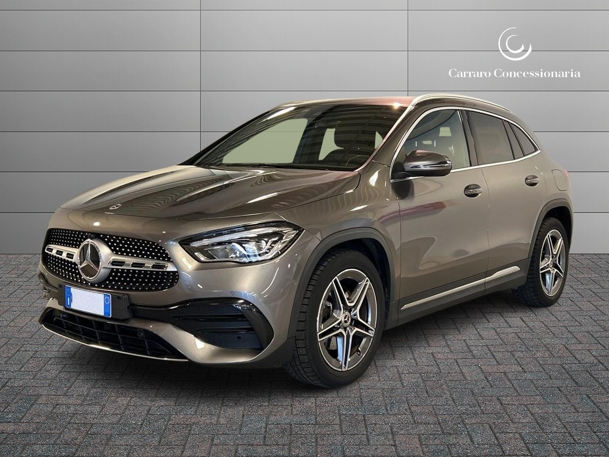 Mercedes GLA GLA 180 D Premium 8G-DCT