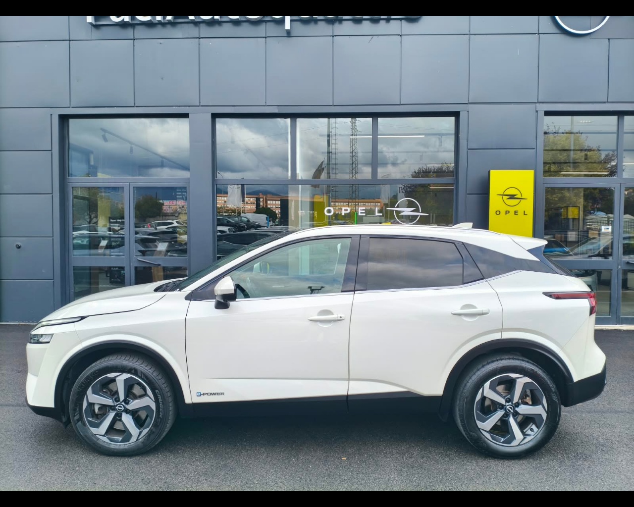 Foto NISSAN Qashqai 1.5 e-power N-Connecta 2wd N1