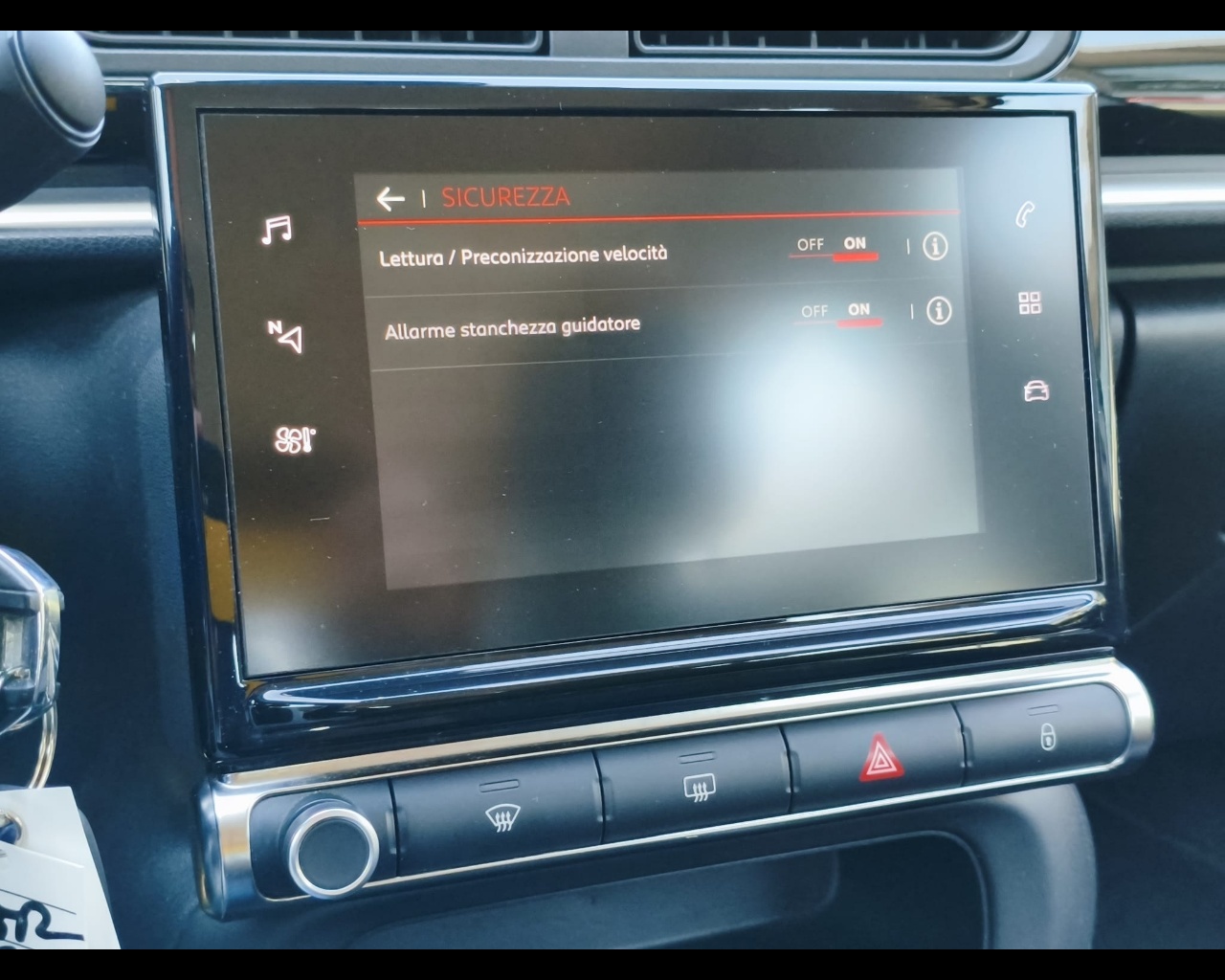 Foto CITROEN C3 1.5 bluehdi Feel Pack s&s 100cv 6m