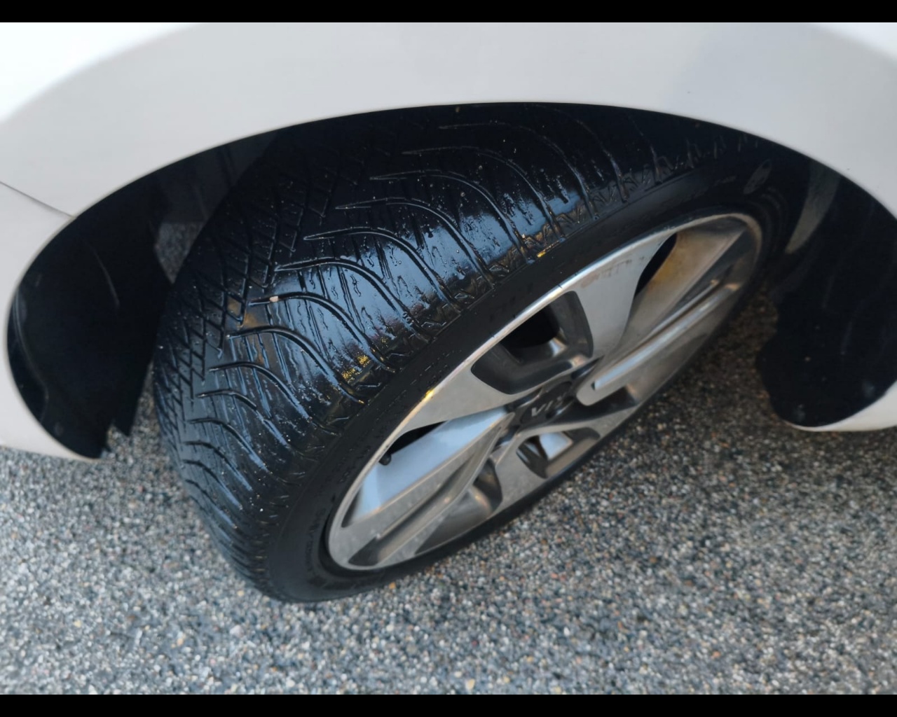 Foto KIA Rio 5p 1.2 Cool eco Gpl