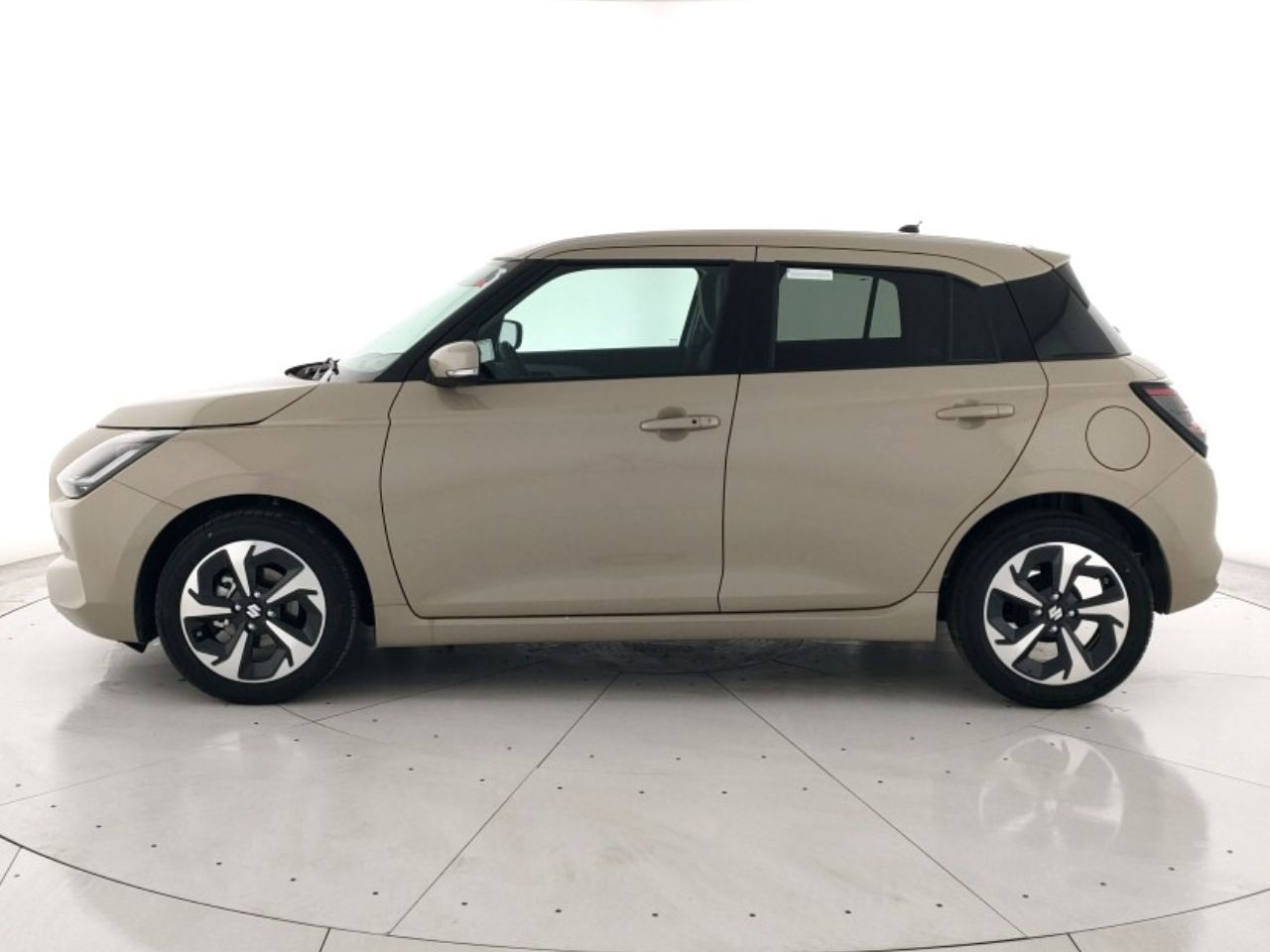 Suzuki Swift Nuovo Ibrido benzina Swift Porto Mantovano