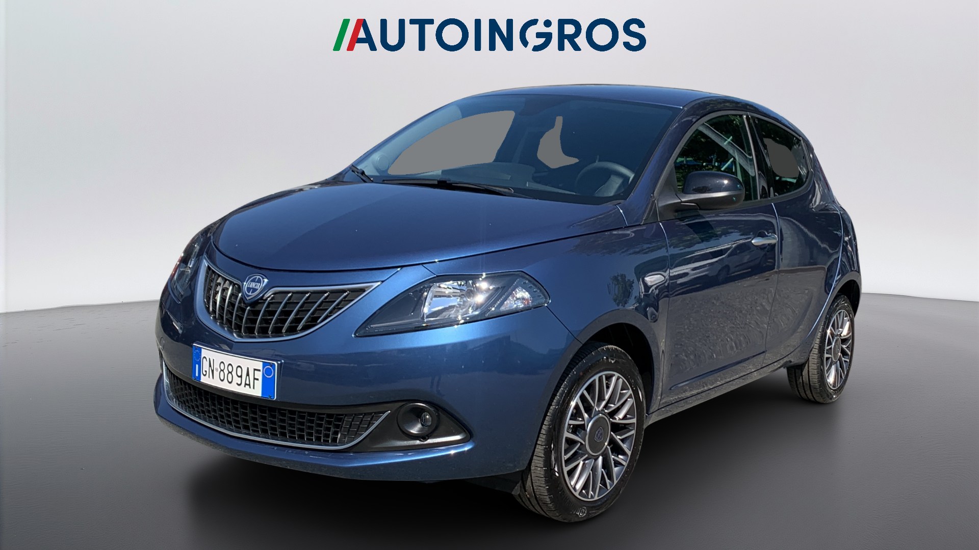 LANCIA Ypsilon Ypsilon 1.0 firefly hybrid Alberta Ferretti s&s 70cv 5p.ti