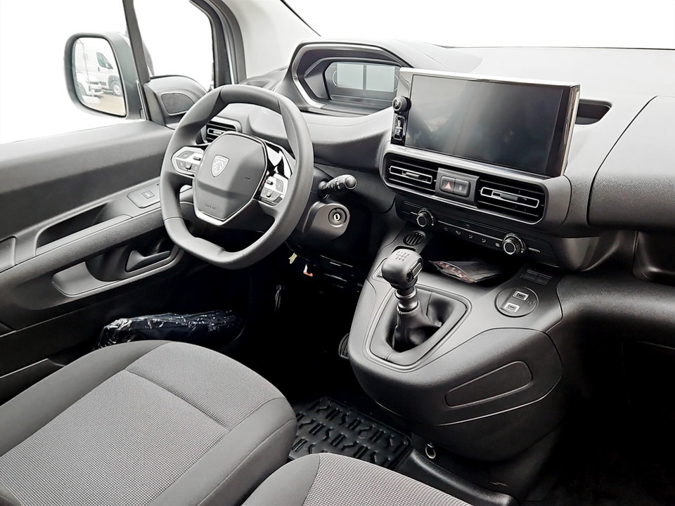 PEUGEOT Partner PARTNER – Van M 1.5 Diesel 130cv Manuale Diesel km0 - 10