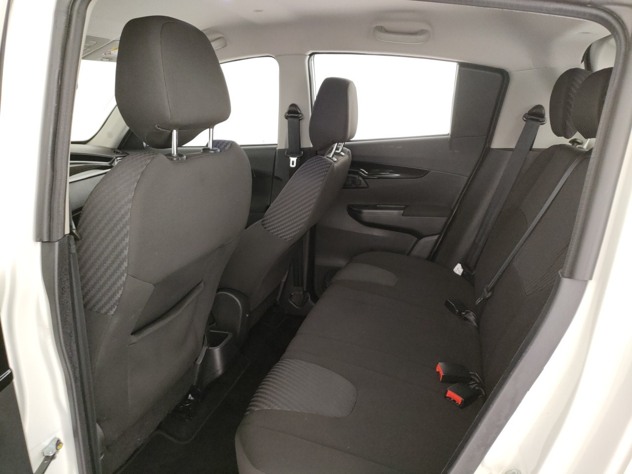 Mahindra KUV100 Usato 2025 KUV100 San Zeno Naviglio