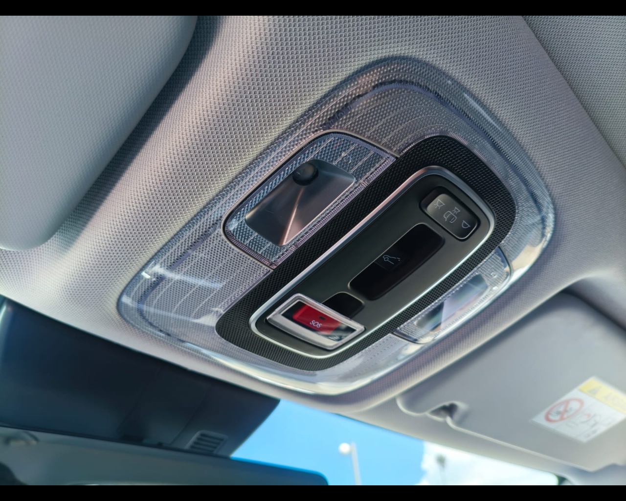 Foto HYUNDAI NEW KONA 1.6 HEV DCT X CLASS