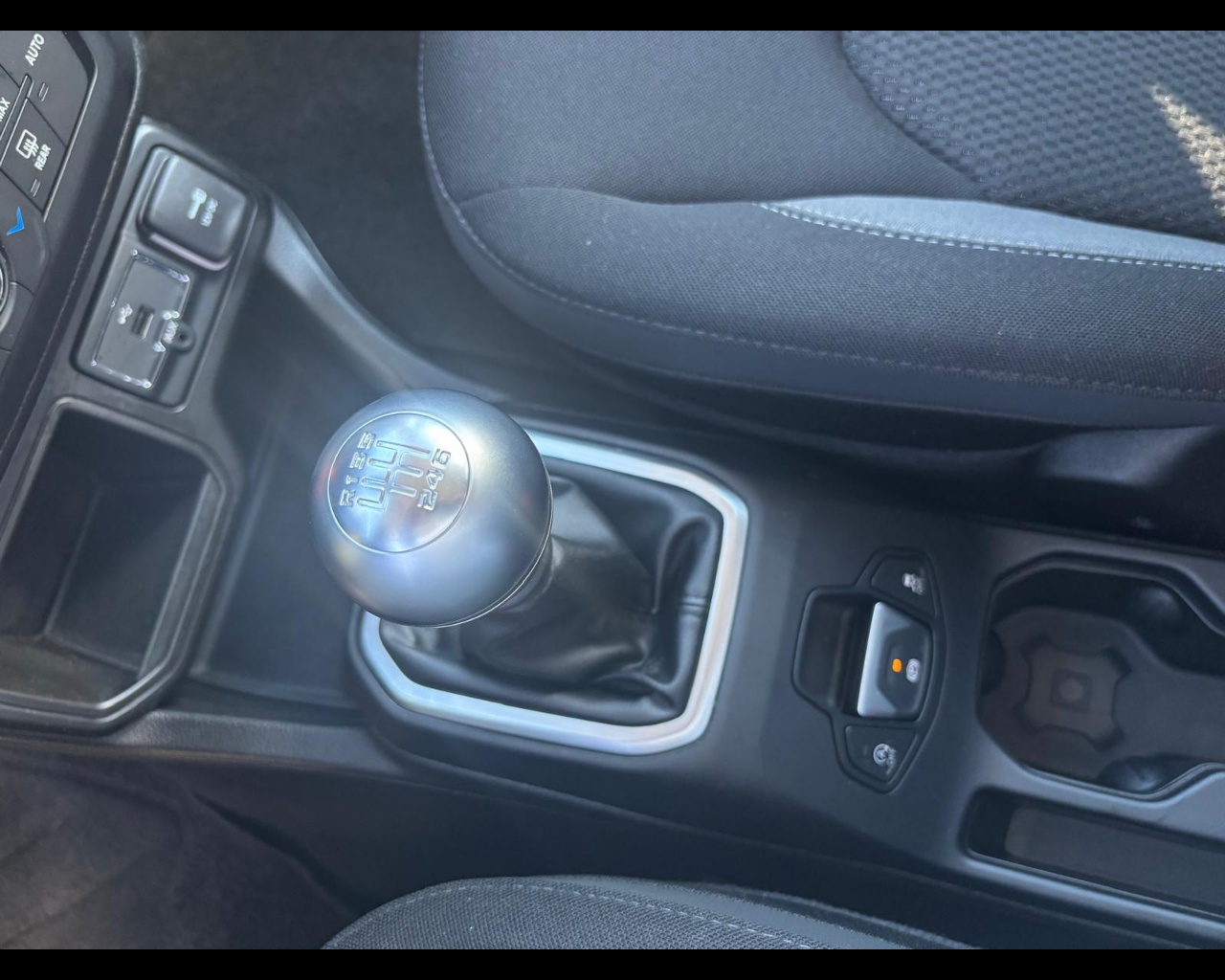 Foto JEEP Renegade 1.0 t3 Limited 2wd