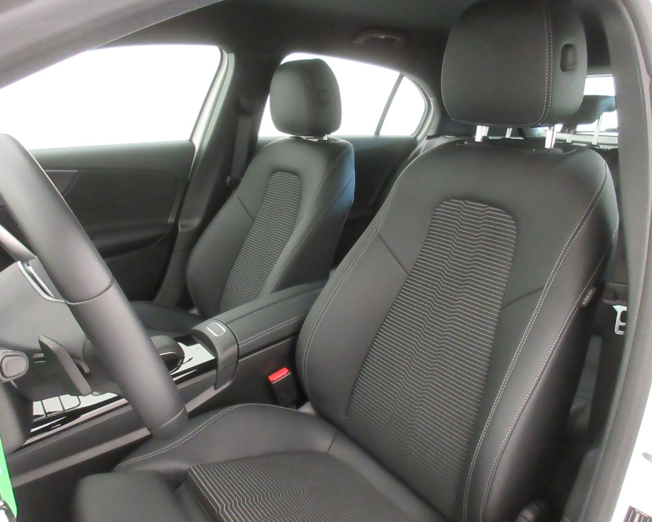 Mercedes Classe A Classe A 180 D Sport 7G-DCT - 12