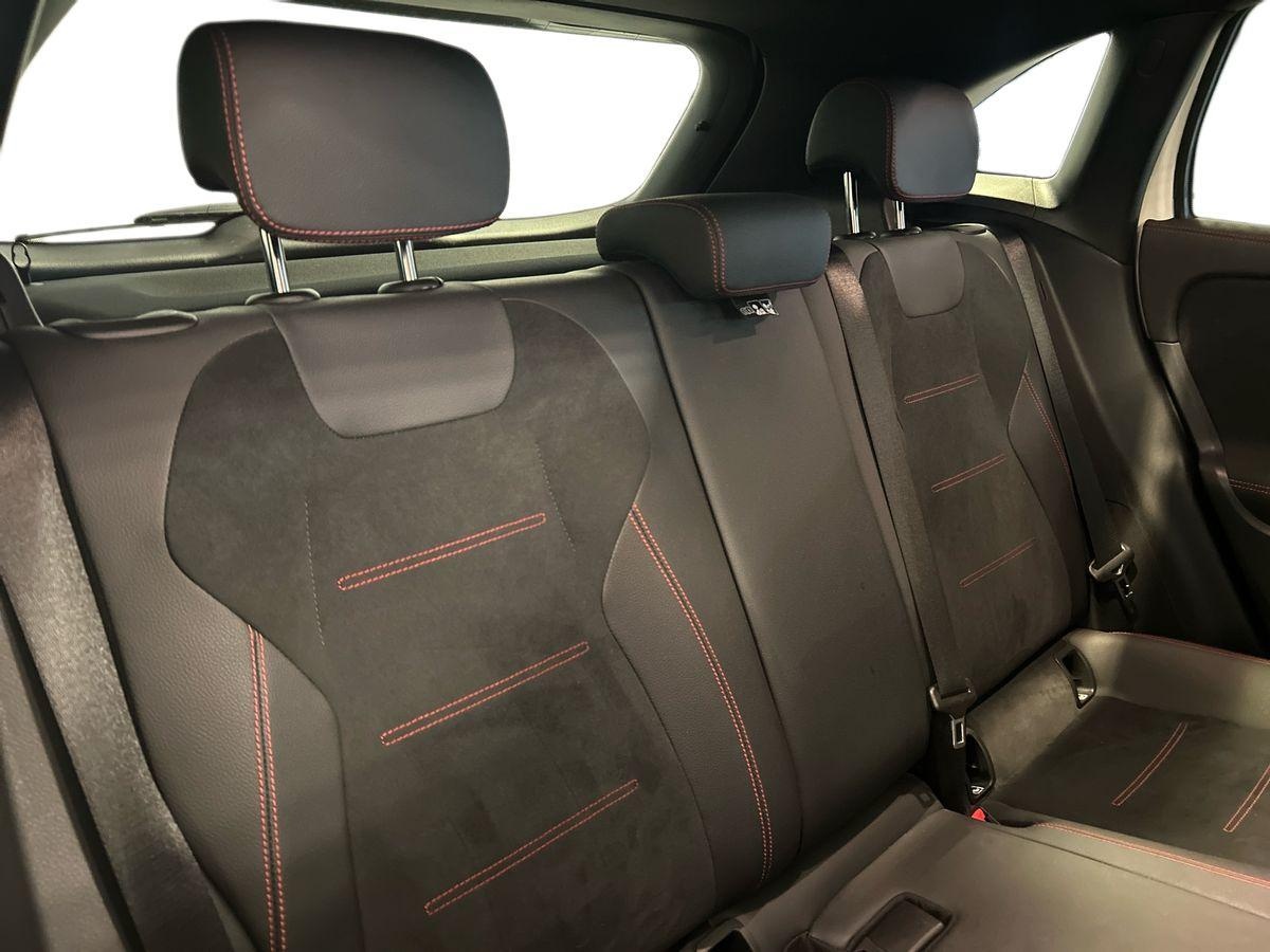 Mercedes  GLA 180 D AMG Line Advanced Plus 8G-DCT - 16