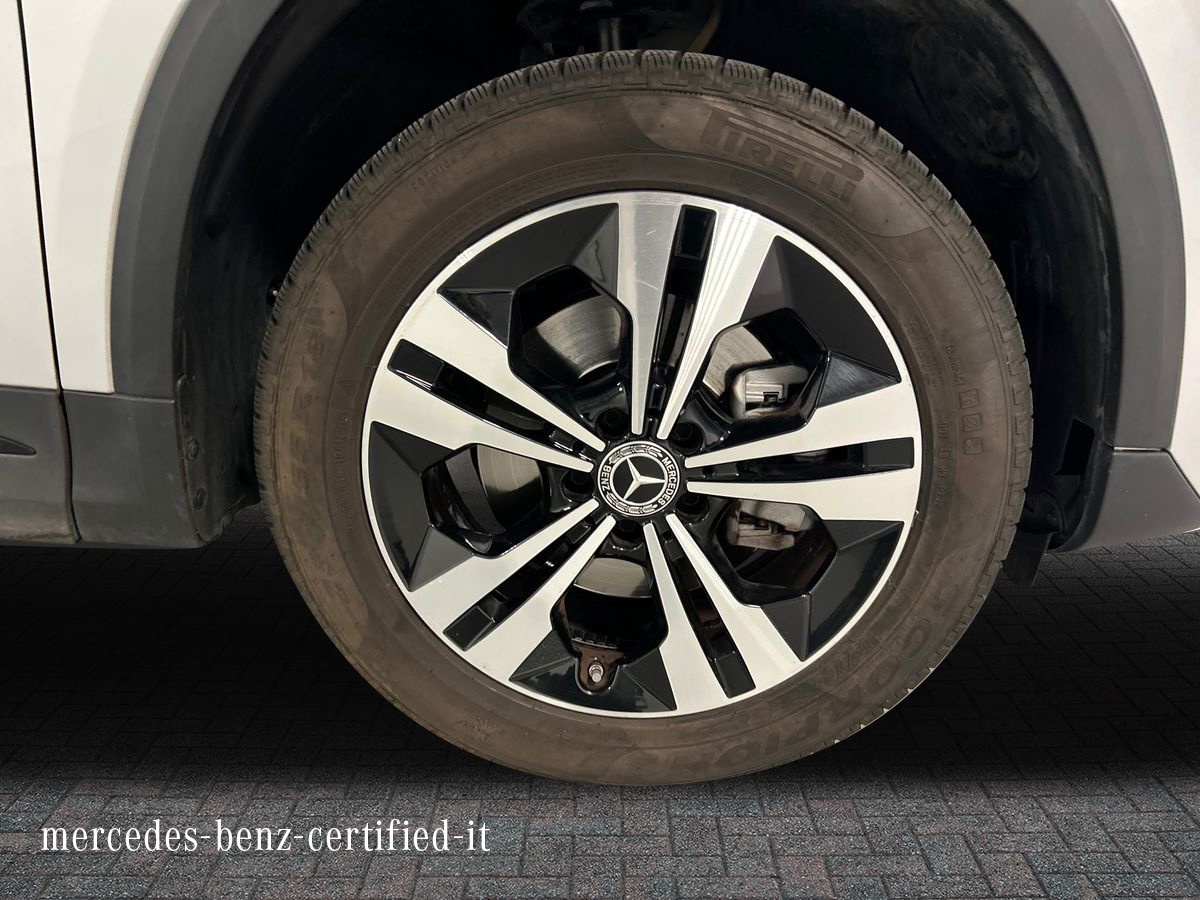 Mercedes GLA GLA 180 D Sport Plus 8G-DCT - 17