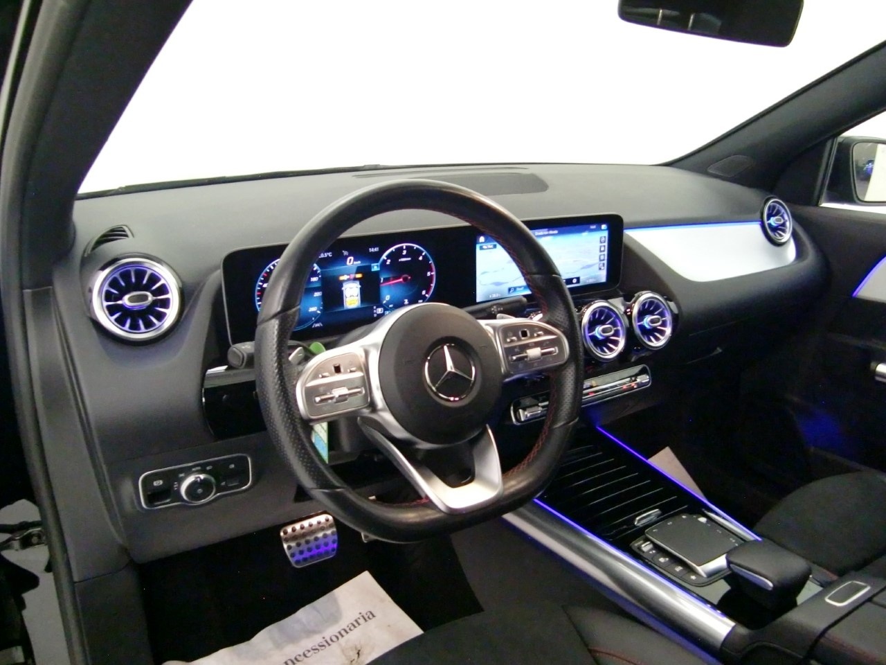 Mercedes GLA GLA 200 D Premium 4Matic 8G-DCT - 10