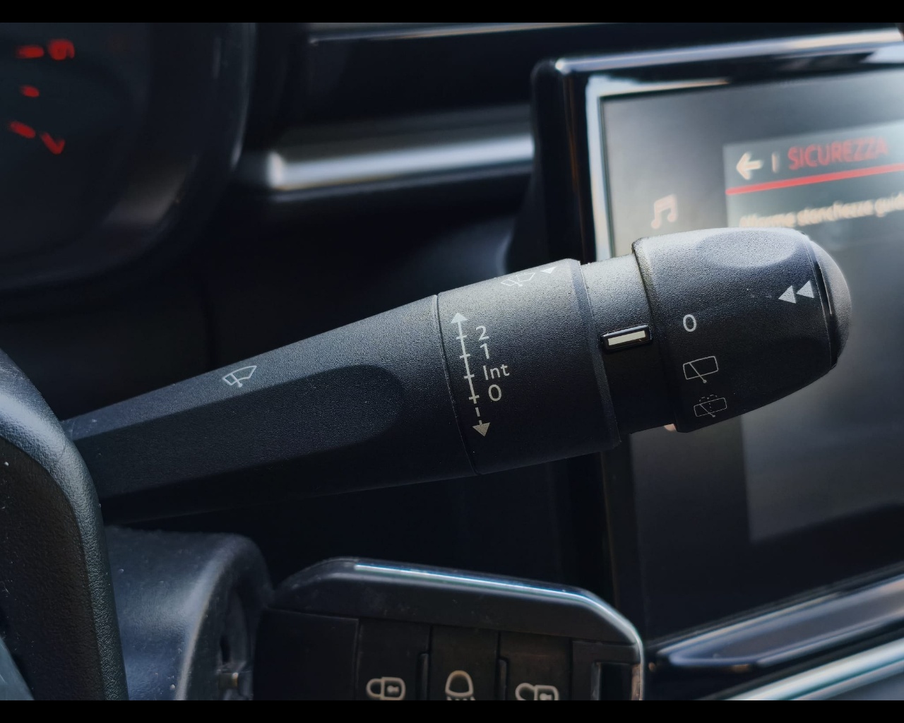 Foto CITROEN C3 1.5 bluehdi Feel s&s 100cv 6m
