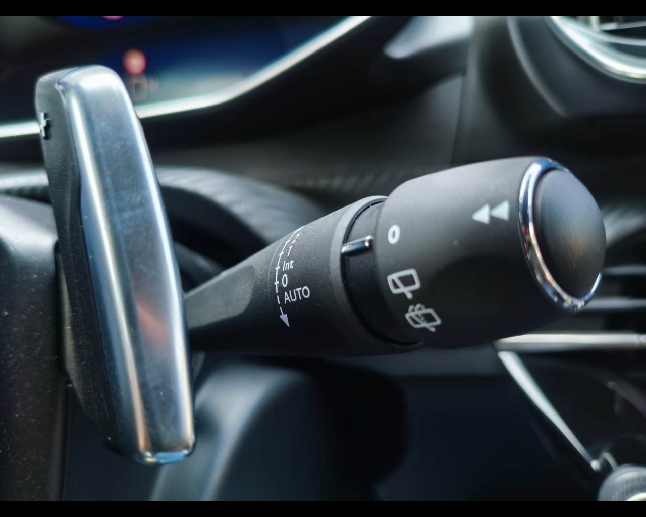 Foto PEUGEOT 208 1.2 hybrid GT 145cv e-dcs 6
