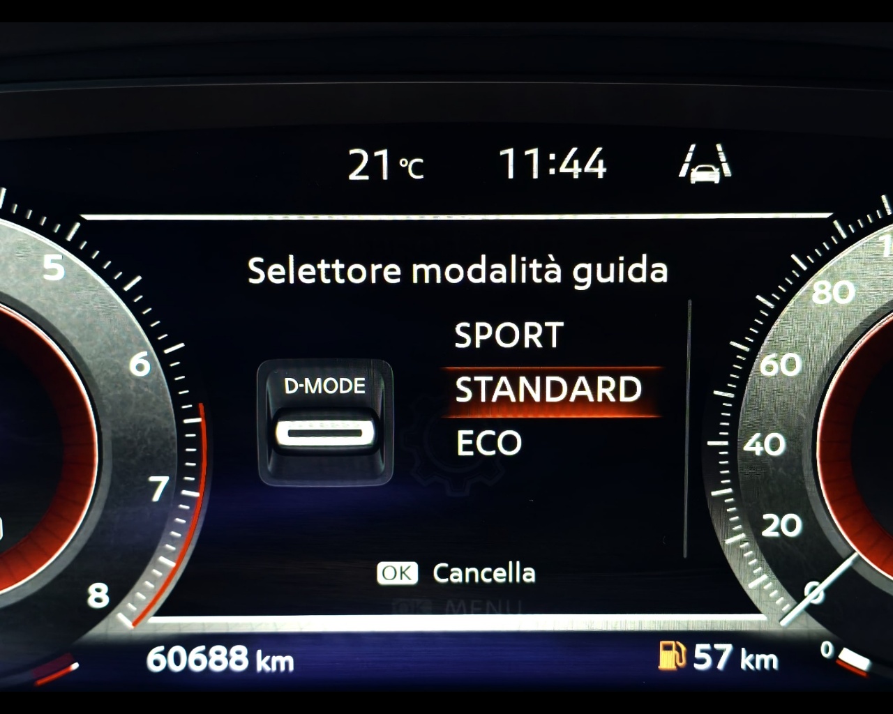 Foto NISSAN Juke 1.0 dig-t N-Design 114cv