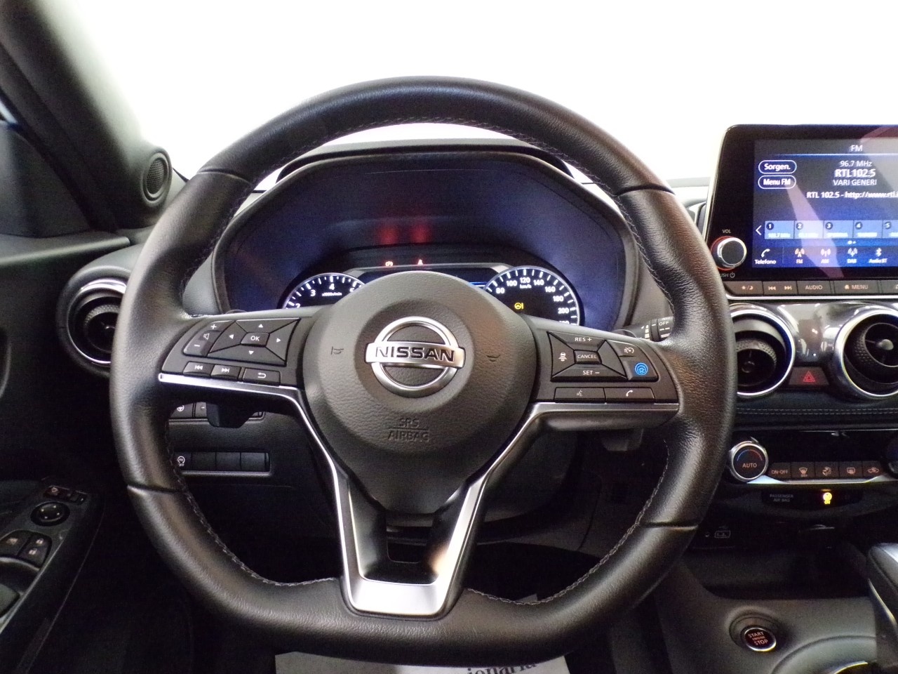 Nissan Juke Juke 1.0 DIG-T 114cv N-Design CVT - 15