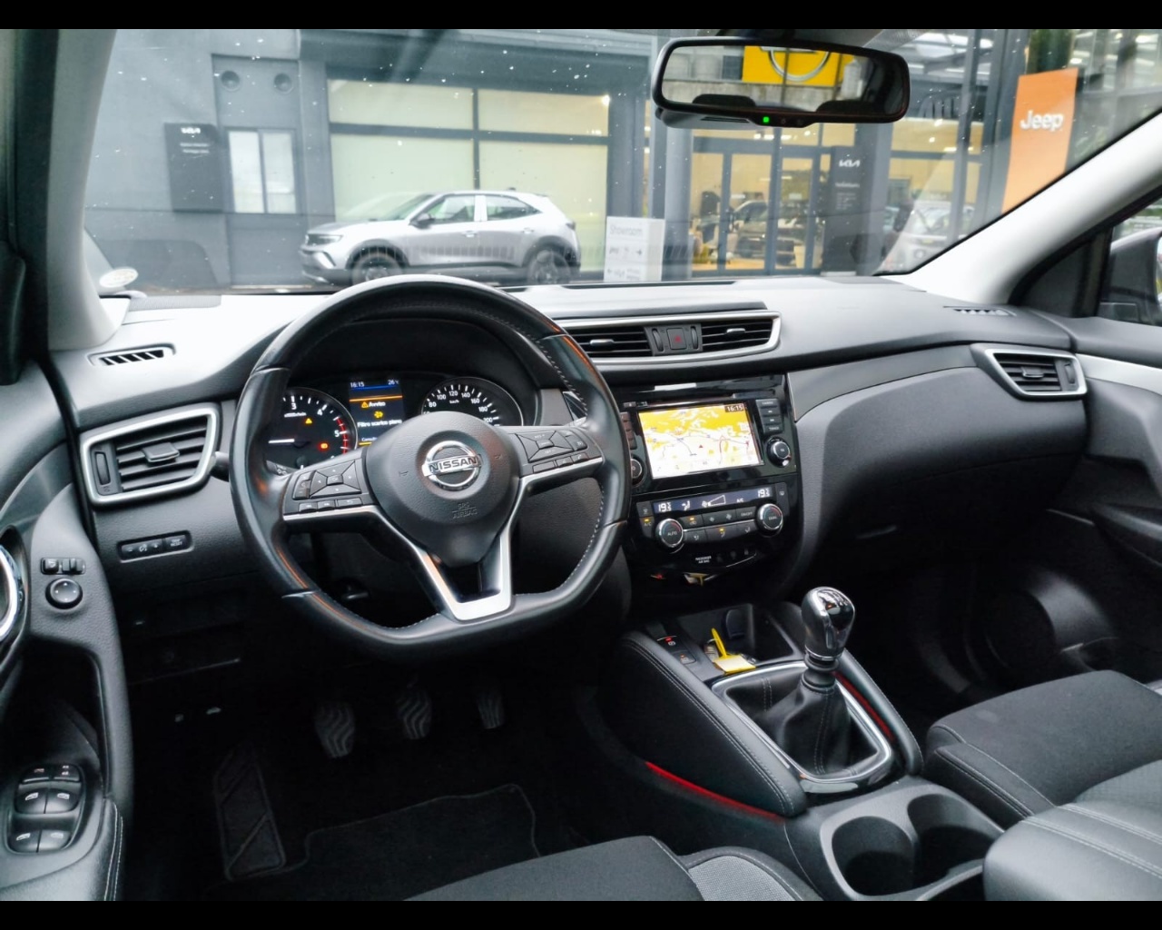 Foto NISSAN Qashqai 1.7 dci N-Connecta 150cv
