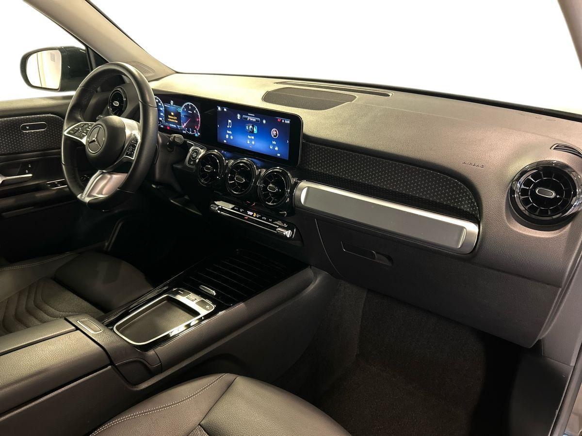 Mercedes  GLB 180 D Advanced 8G-DCT - 15