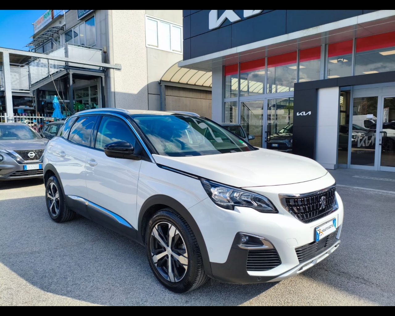 Foto PEUGEOT 3008 1.5 bluehdi GT Line s&s 130cv eat8