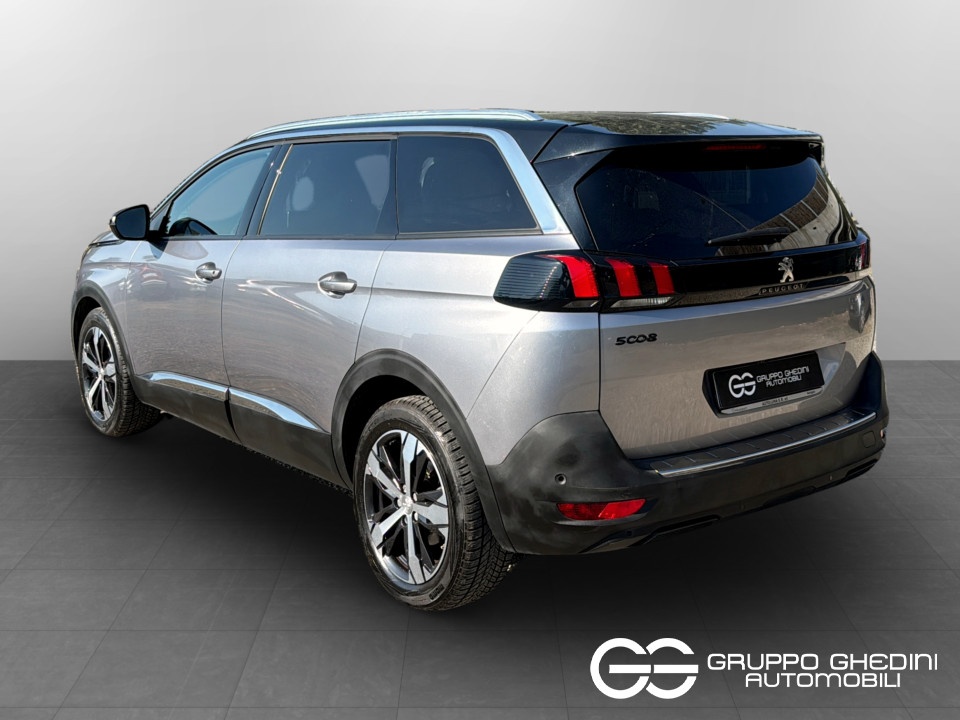 PEUGEOT 5008 1.6 bluehdi Allure s&s 120cv 7p.ti Diesel usato - 2