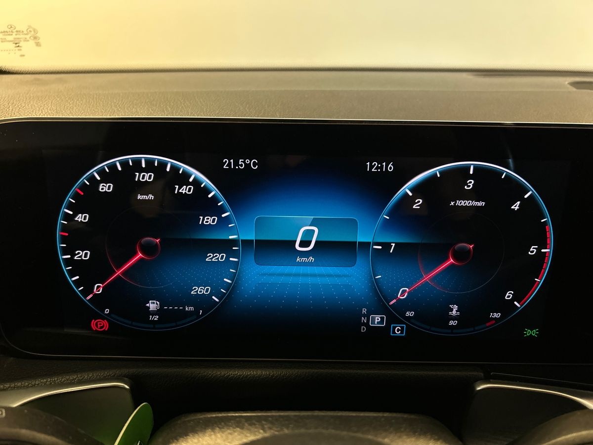 Mercedes GLB GLB 180 D Business Extra 8G-DCT - 13