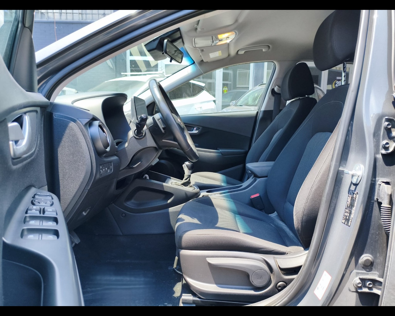 Foto HYUNDAI Kona 1.6 gdi hev Xline Safety Pack 2wd 141cv dct