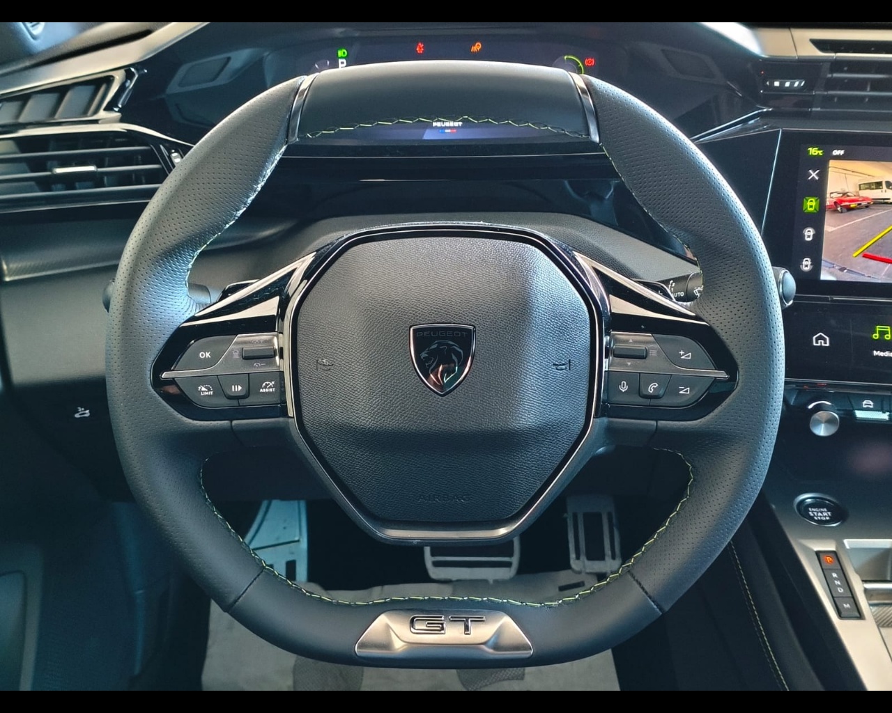 Foto PEUGEOT 408 1.2 hybrid GT 136cv e-dsc6