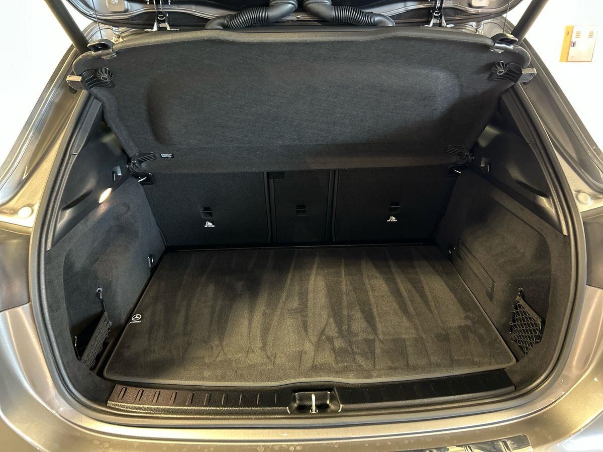 Mercedes GLA GLA 200 d Automatic AMG Line ADVANCED PLUS - 8