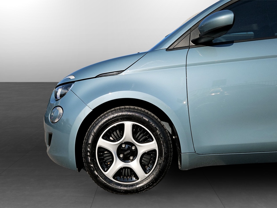 FIAT 500 500e 42 kWh Passion Elettrica usato - 18
