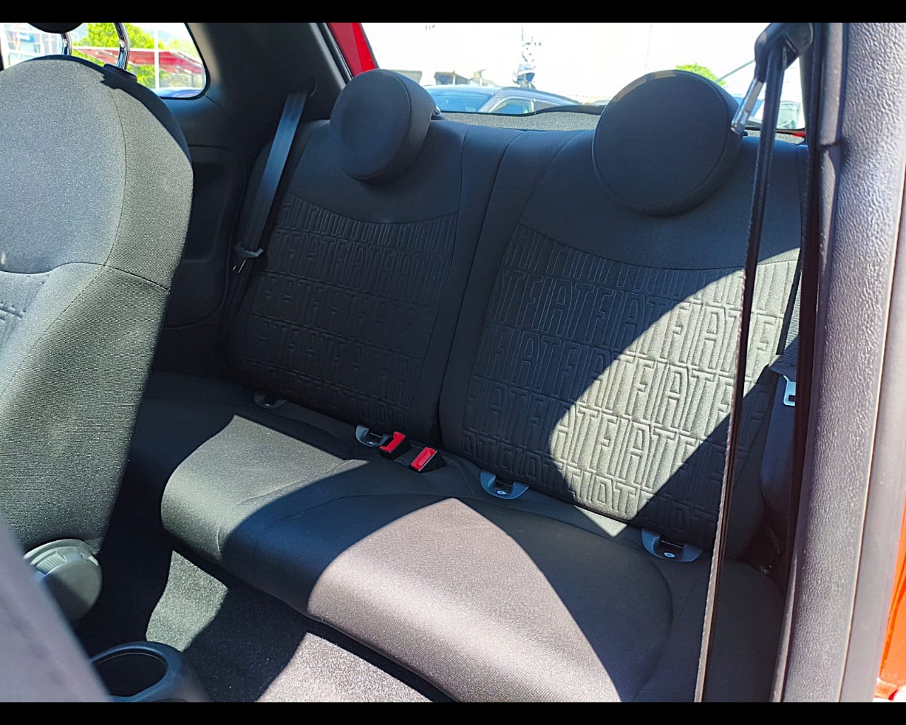 Foto FIAT 500 1.0 hybrid Dolcevita 70cv