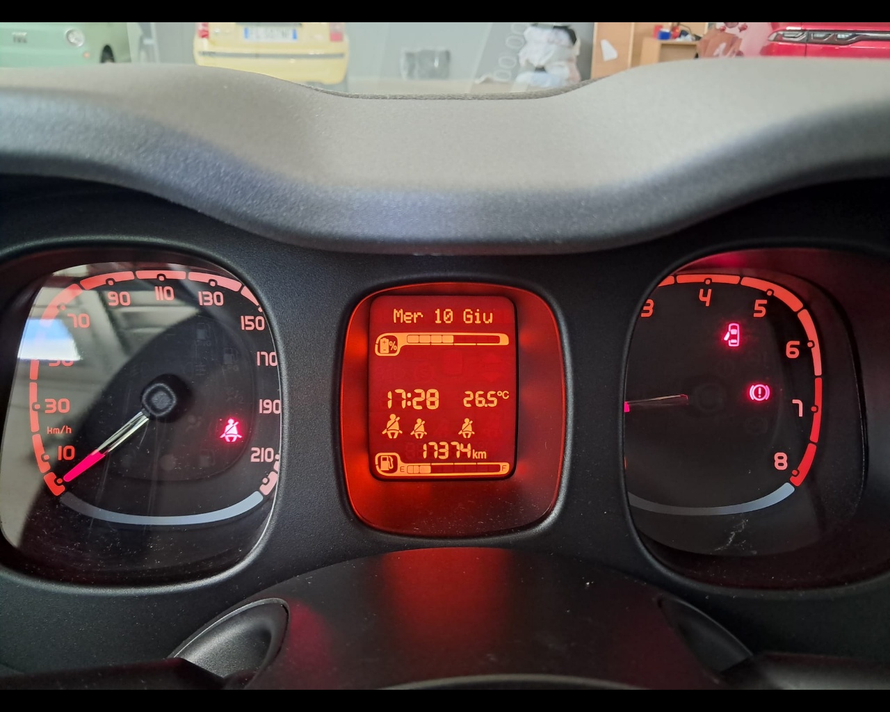 Foto FIAT Panda 1.0 firefly hybrid City Cross s&s 70cv