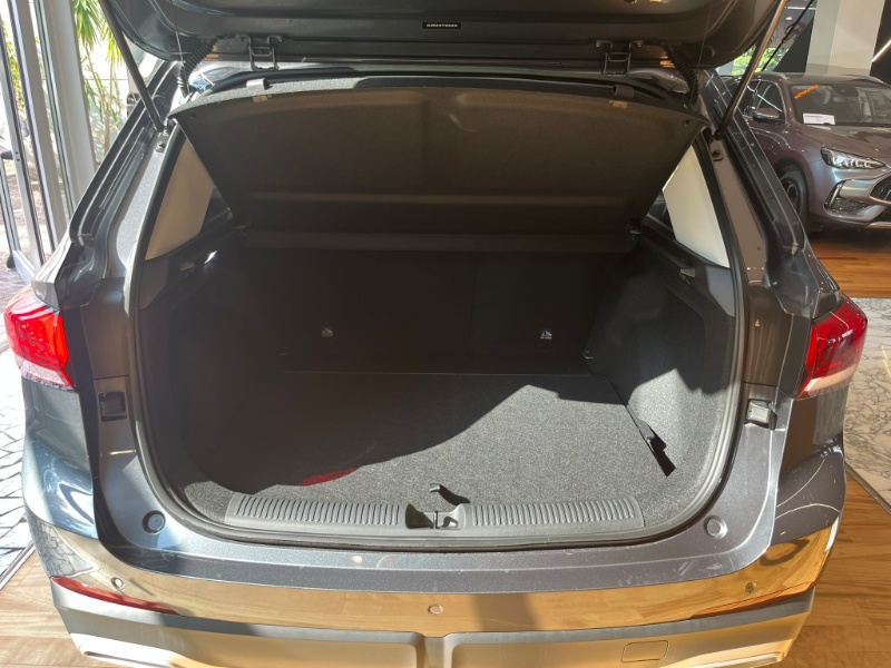 MG – ZS 1.5 Hybrid+ Luxury