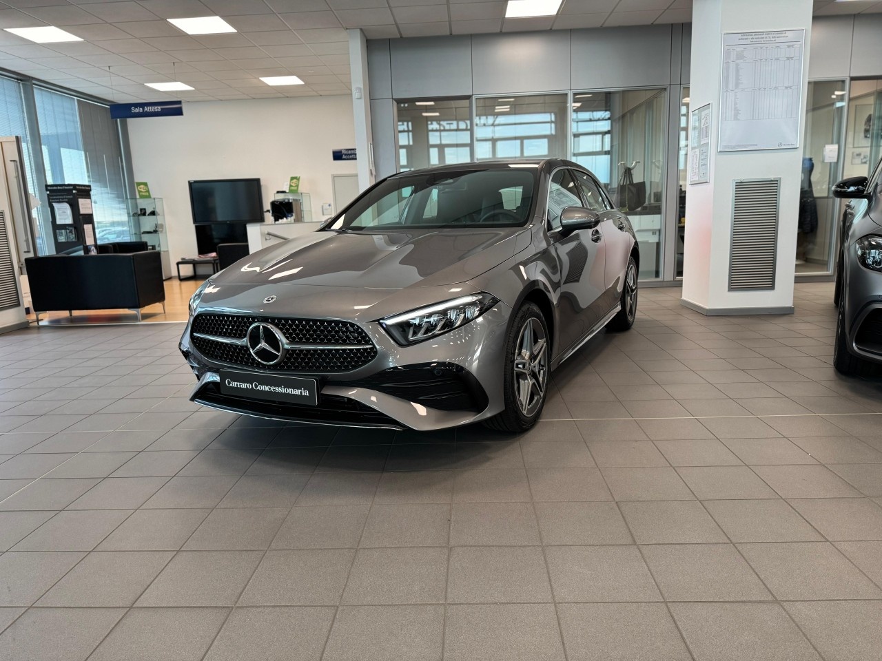 Mercedes Classe A Classe A 250 e Plug-In Hybrid AMG Line ADVANCED PLUS - 3