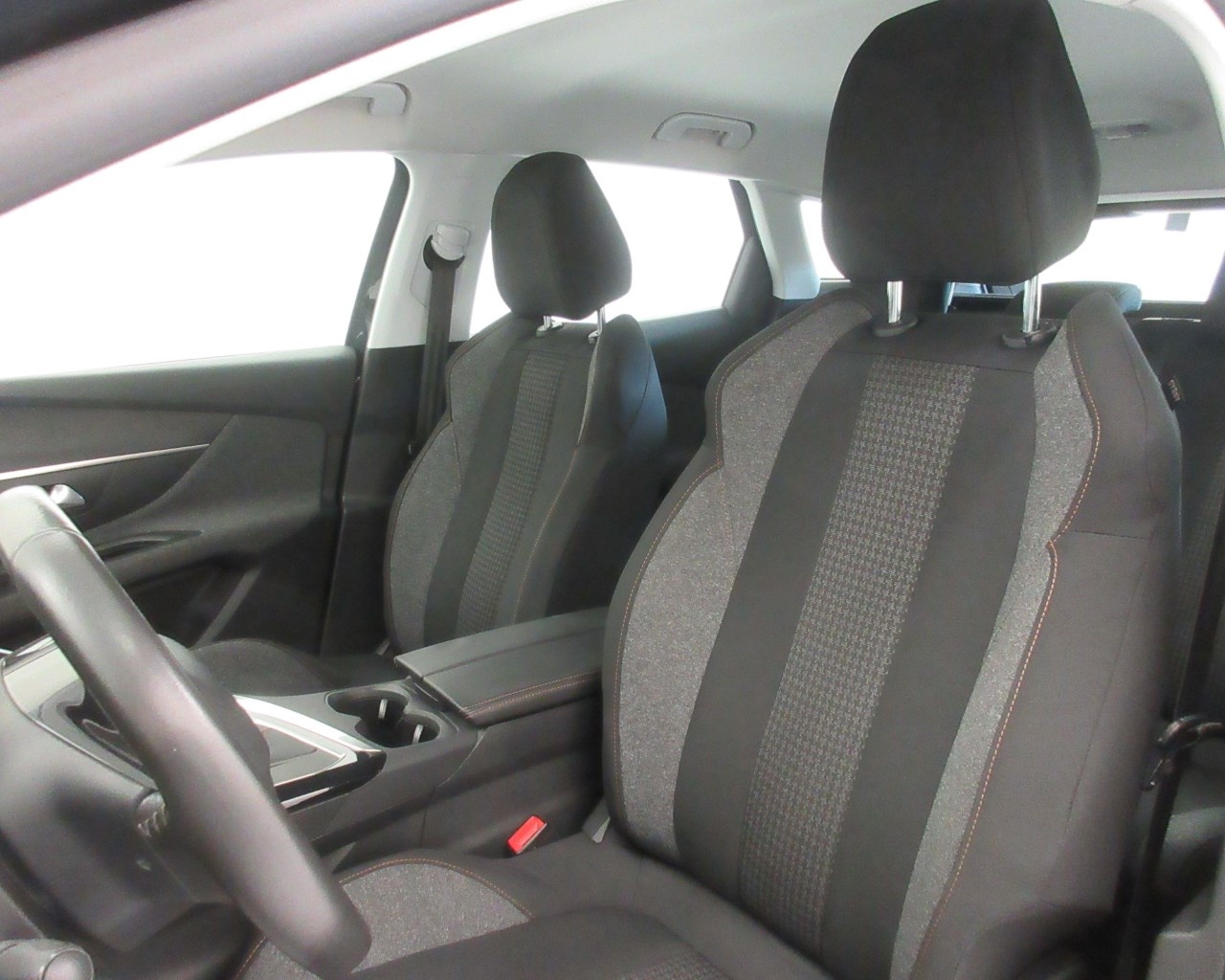 Peugeot 3008 3008 1.5 BlueHDi 130cv Access - 11