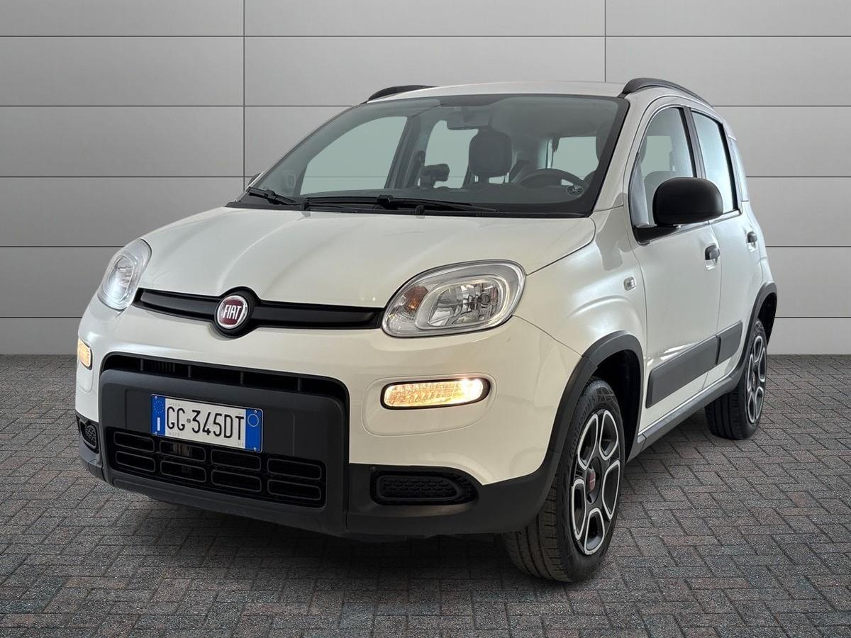 Foto veicolo FIAT Panda III 2021 Cross Panda III 2021 Cross - Panda 0.9 t.air t. natural power City Cross 70cv Metano