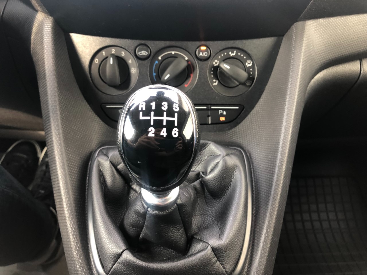 Ford Transit Connect II 240 E6 2016 Transit Connect 240 1.5 tdci 120cv Trend L2H1 E6 - 12