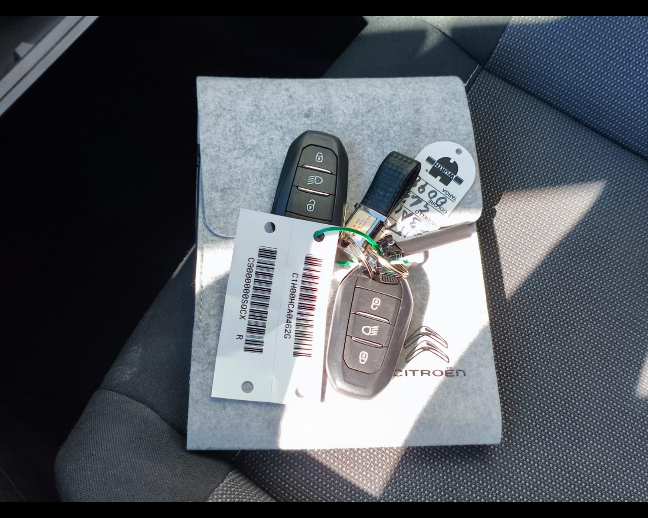 Foto CITROEN C3 Aircross 1.5 bluehdi Shine Pack s&s 110cv