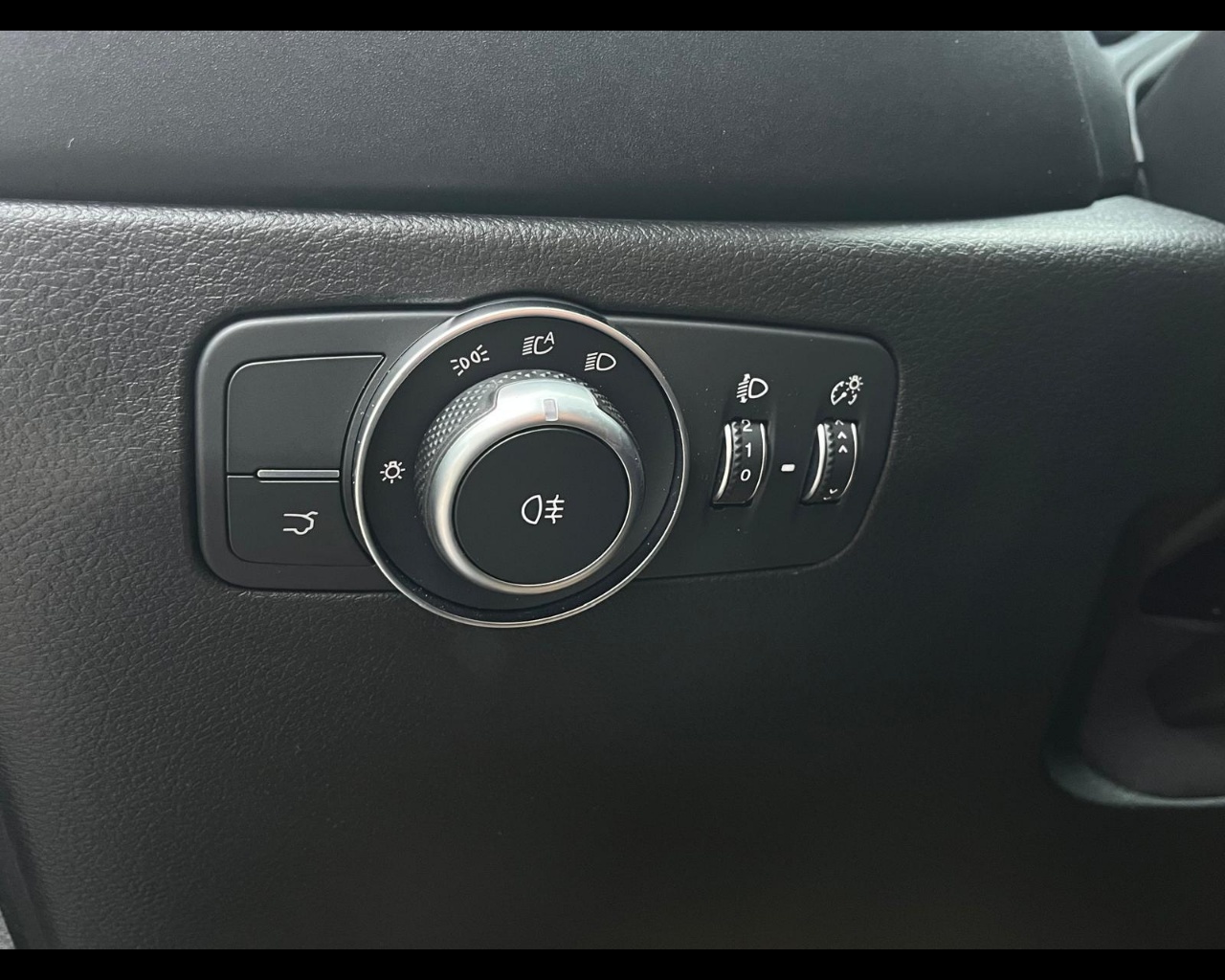 Foto ALFA ROMEO Tonale Diesel My25 Diesel 130cv Sprint