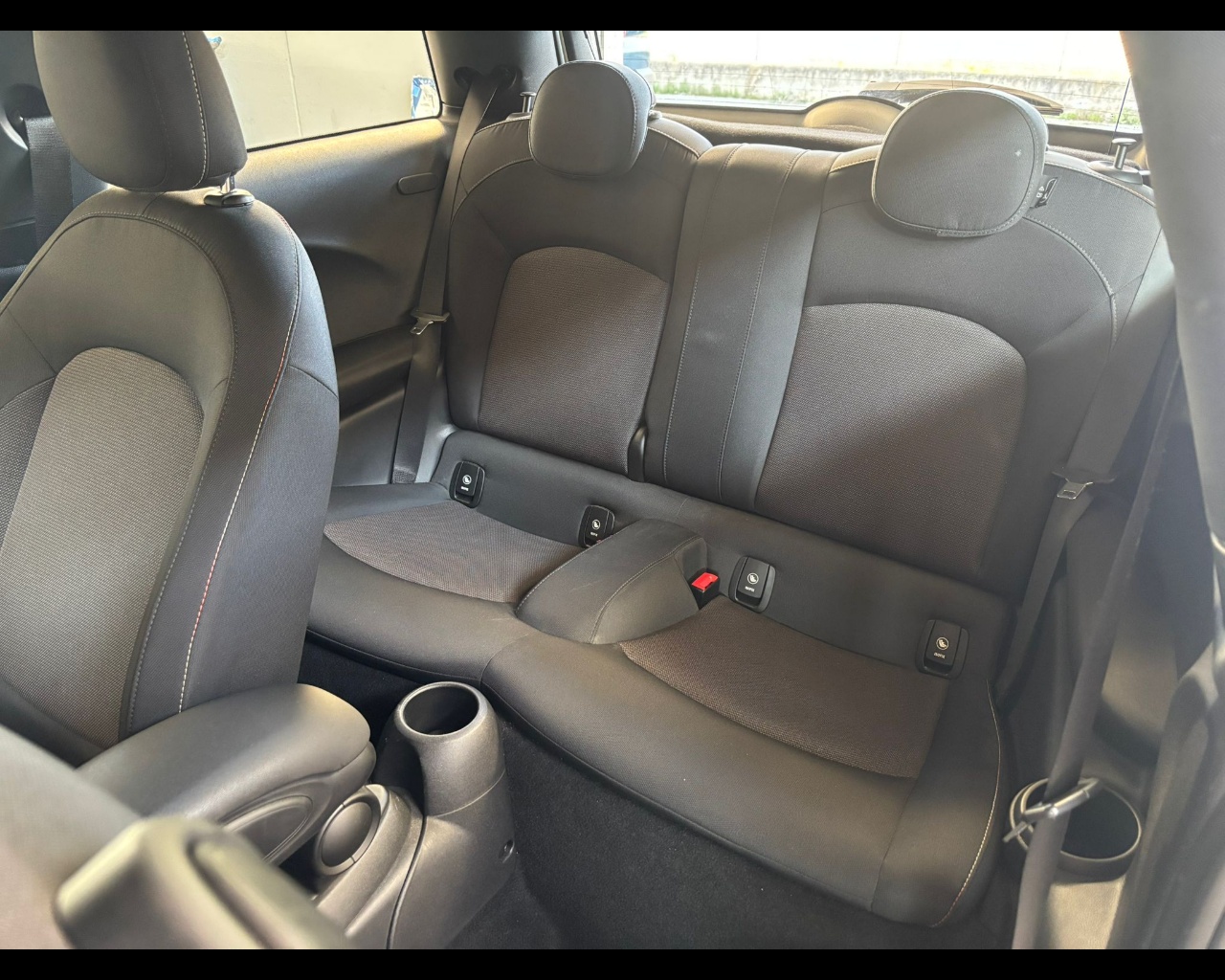 Foto MINI Mini 3p 1.5 Cooper Hype