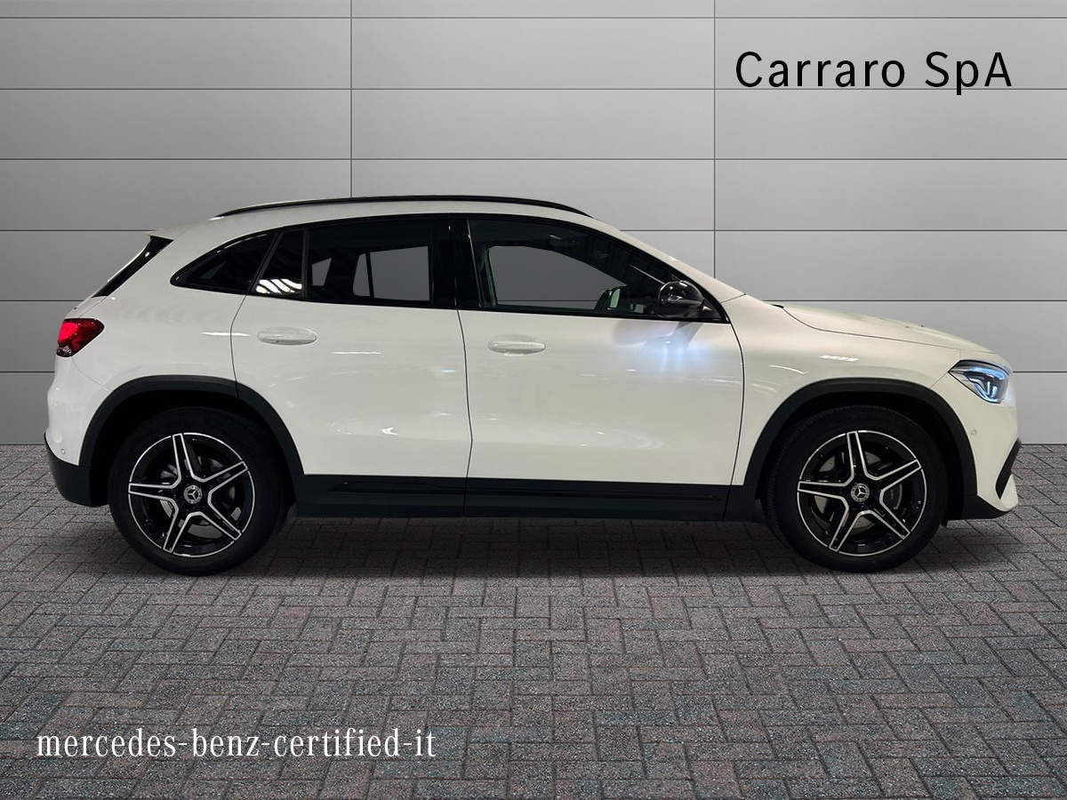 Mercedes GLA GLA 200 D Premium 4Matic 8G-DCT - 5