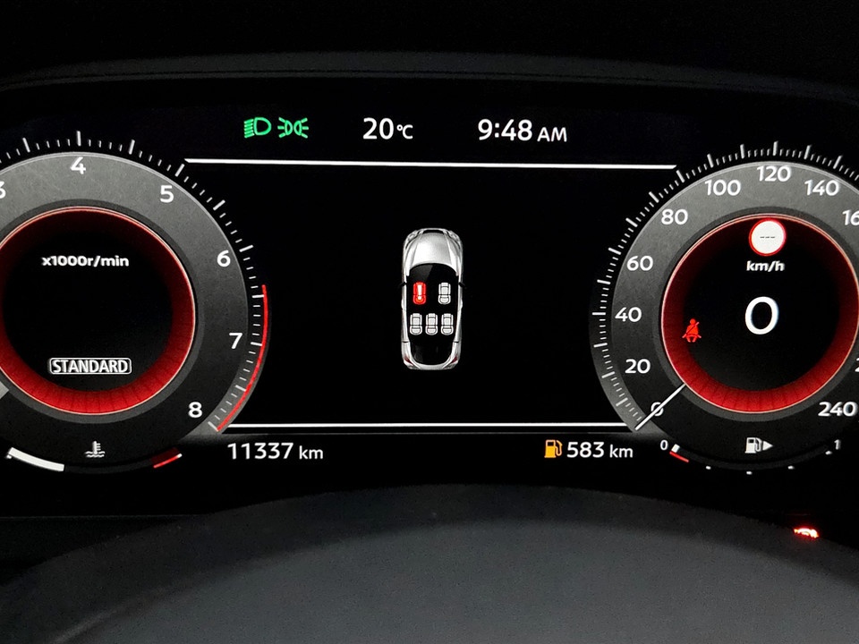 NISSAN Juke 1.0 dig-t N-Connecta 114cv Benzina usato - 8