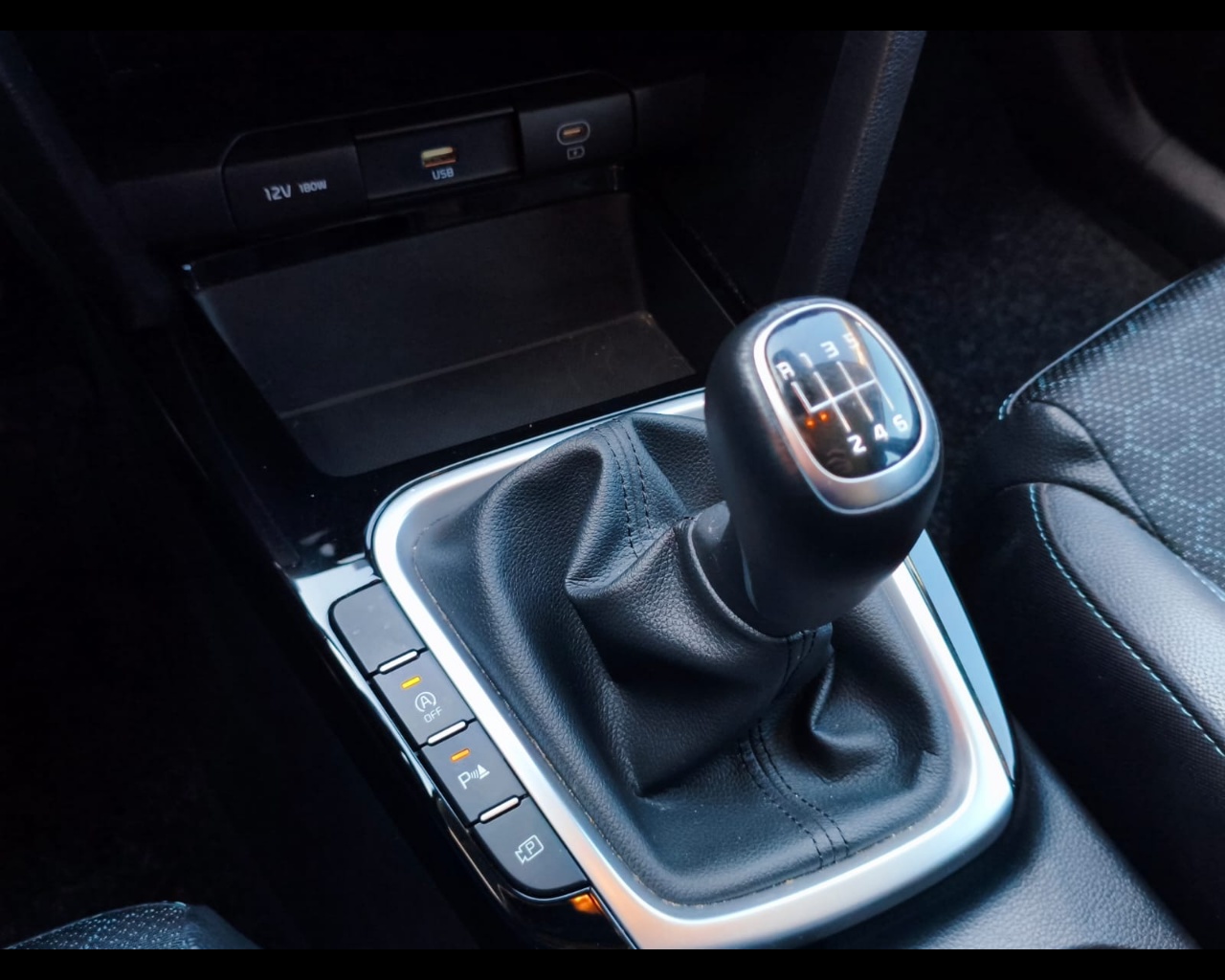 Foto KIA XCeed 1.0 tgdi Gpl Business 117cv mt