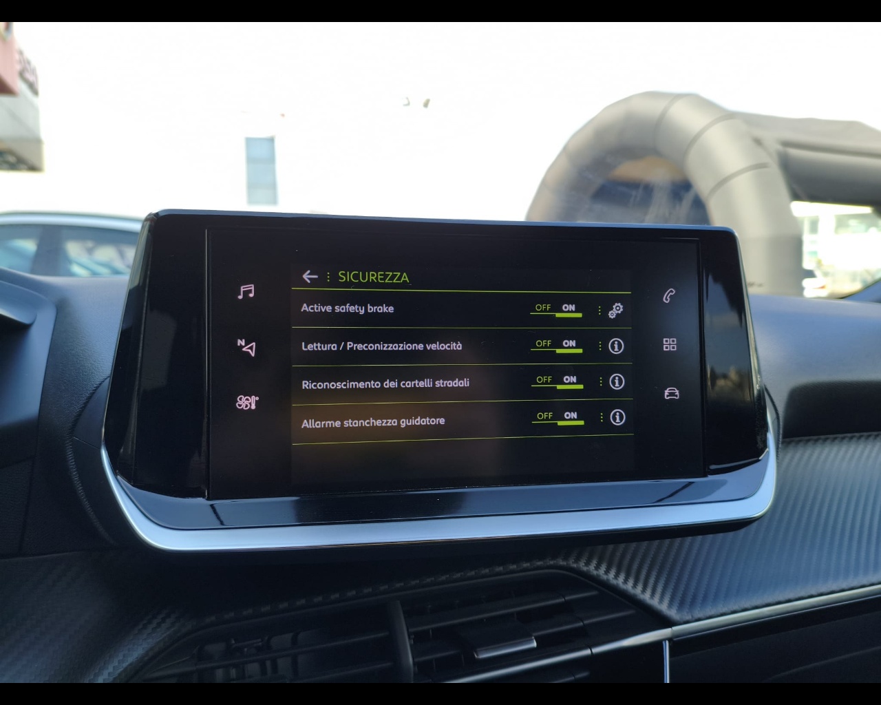 Foto PEUGEOT 2008 1.2 puretech Allure Pack s&s 100cv