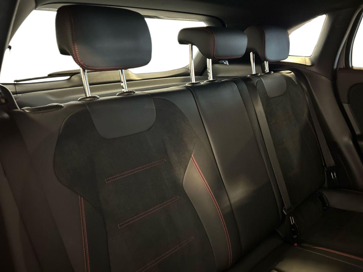 Mercedes GLA GLA 200 D Premium 4Matic 8G-DCT - 16