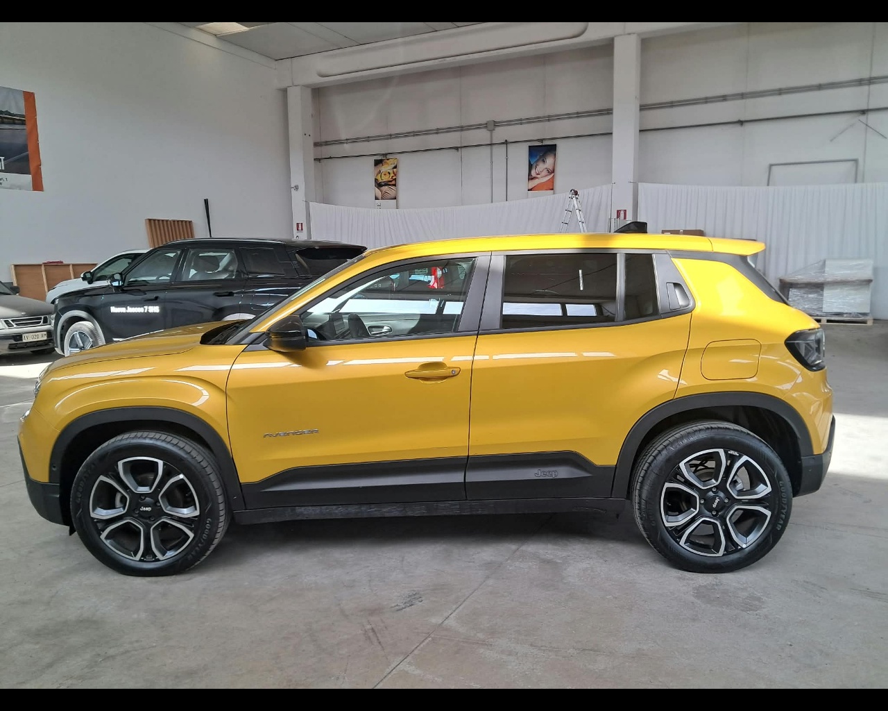 Foto JEEP Avenger 1.2 turbo Summit fwd 100cv
