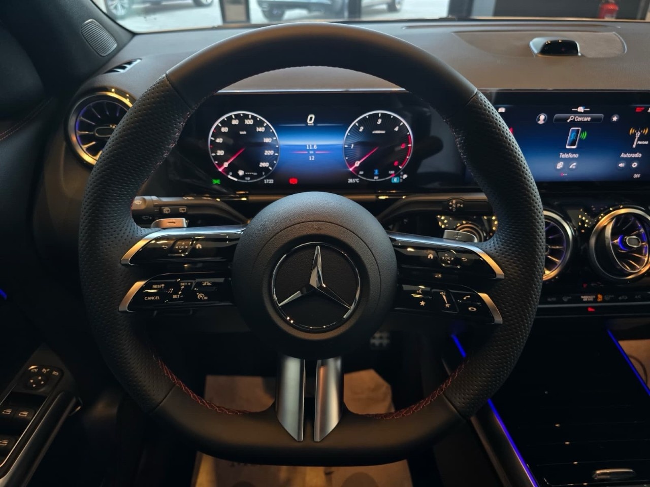 Mercedes GLA GLA 200 d Automatic AMG Line Extra - 11