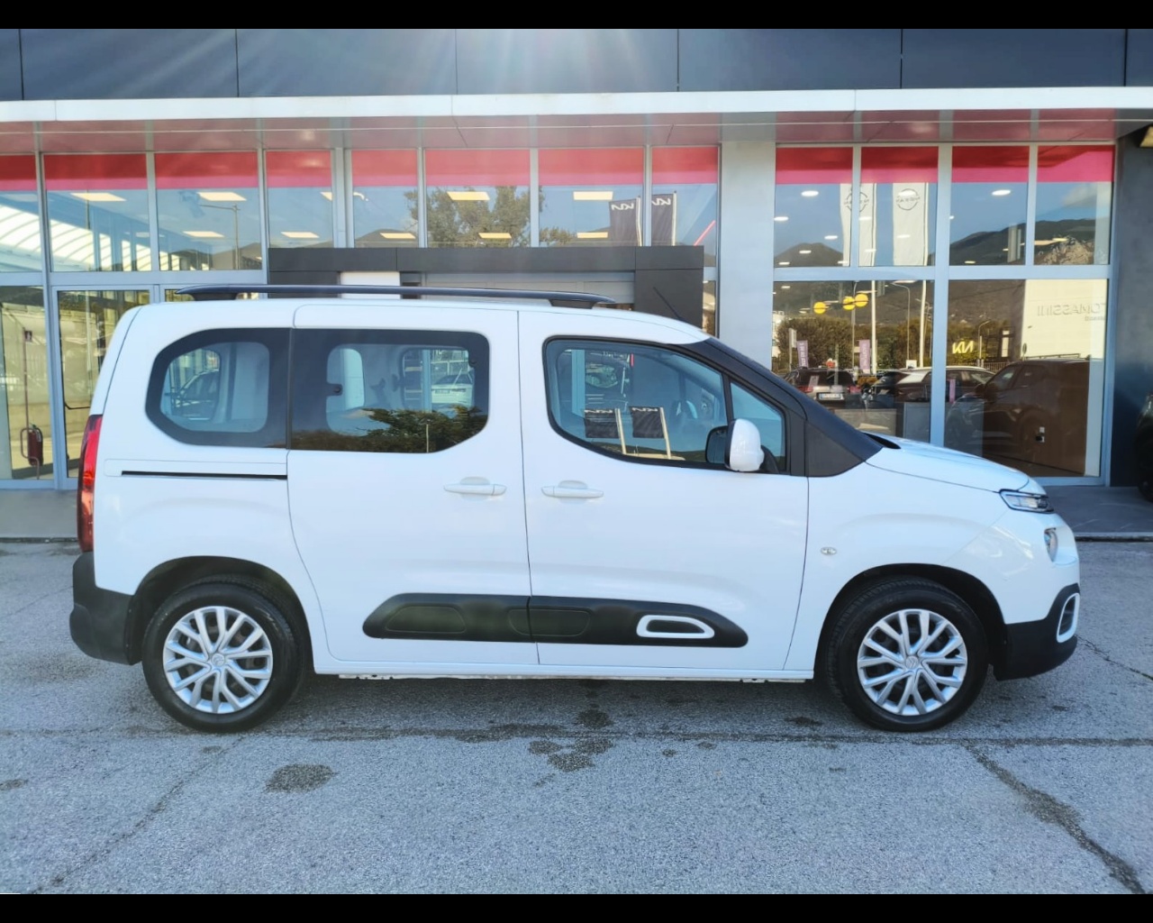 Foto CITROEN Berlingo 1.5 bluehdi M Feel s&s 100cv