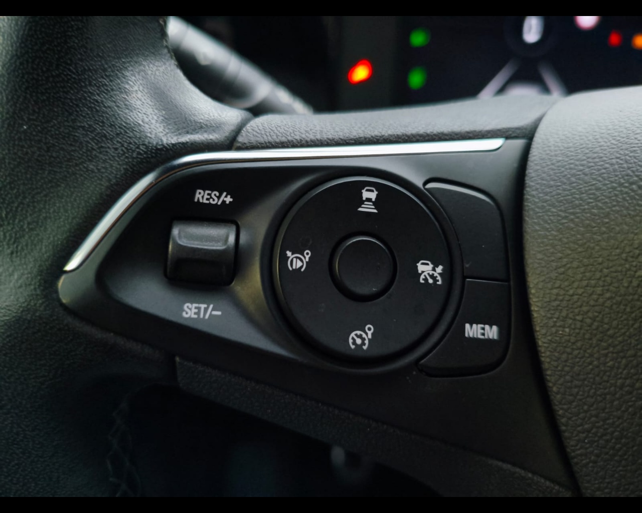 Foto OPEL Mokka 1.5 GS Line + s&s 110cv