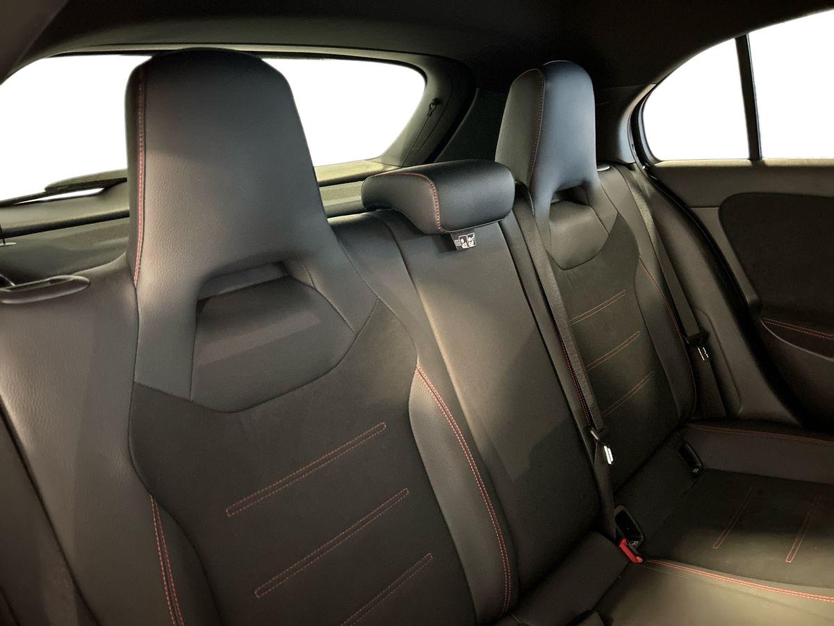 Mercedes Classe A Classe A 250 e EQ-POWER Premium 7G-DCT - 16