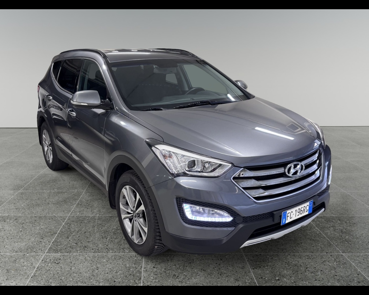HYUNDAI Santa Fe 3ªs. 12-18 Santa Fe 2.0 CRDi 4WD Comfort Plus Diesel usato - 2